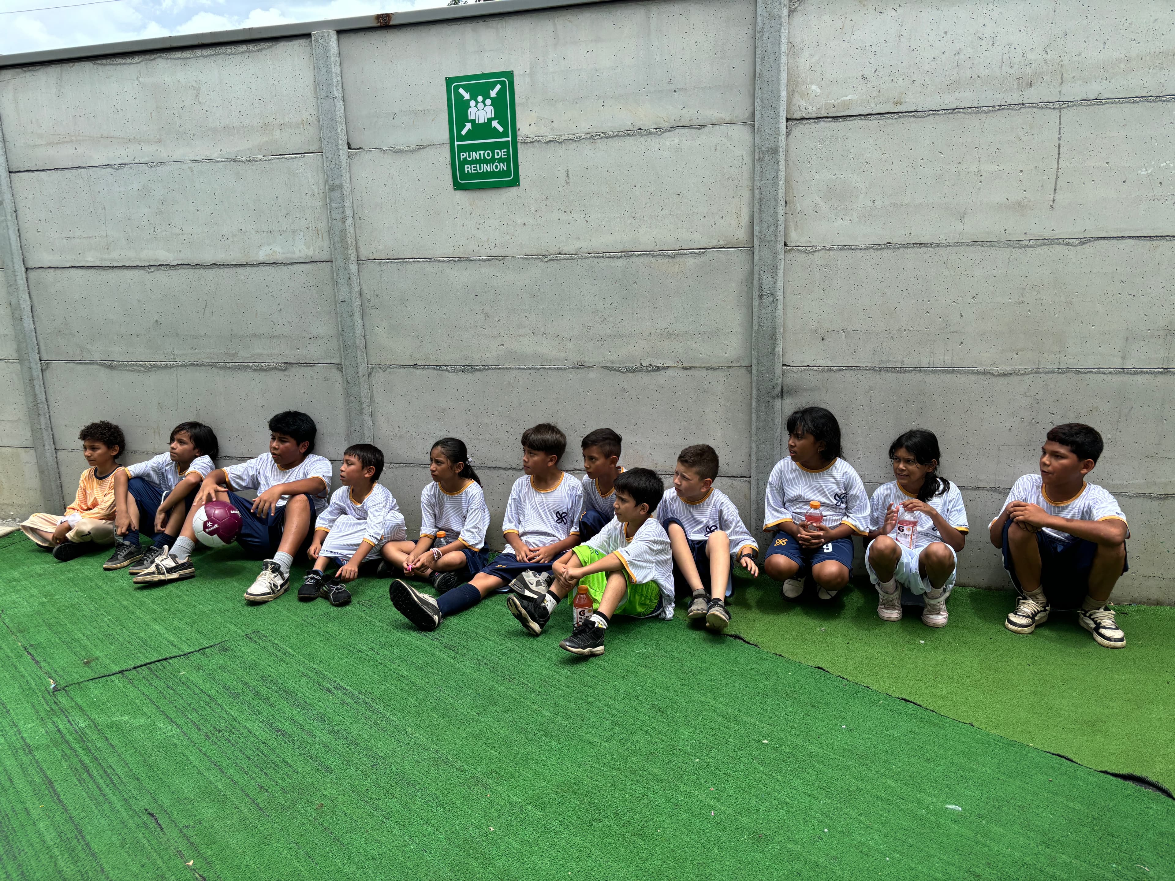 Equipo Propella en actividad comunitaria